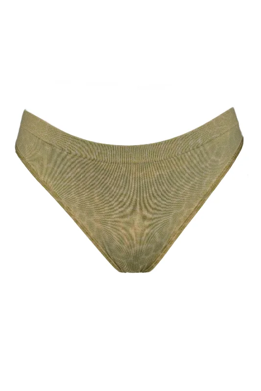 low - rise women thongs for a trendy and modern lookSeamless green leo thongs