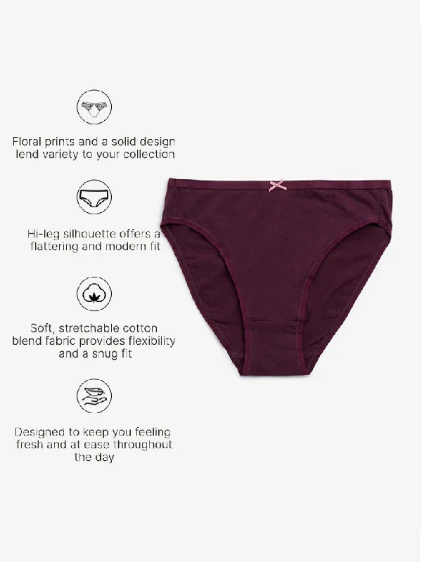 seamless breathable women briefs for a gentle and comfortable fitWunderlove Burgundy Printed Cotton Blend Briefs - Pack of 3