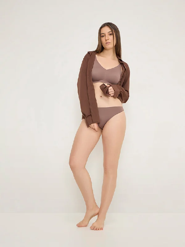 seamless convertible women briefs for versatile stylingWunderlove Brown Invisible Flocked Brief