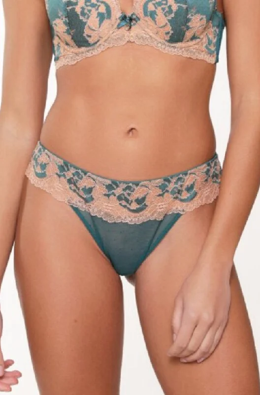 seamless wireless bras for everyday comfortLindy Thong (Deep lake) Available in sizes XS-S only