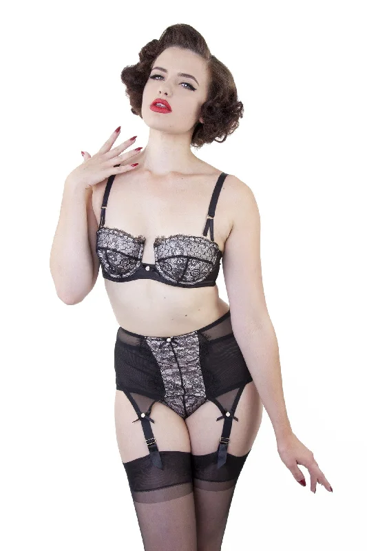 underwire sports bras for extra stabilityBettie Page Lace Suspender Belt