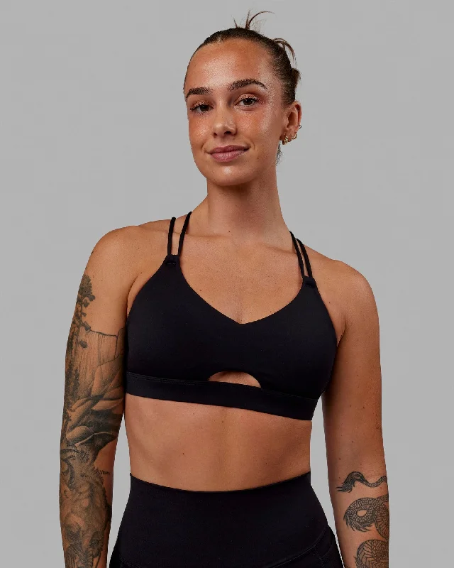 travel women sport bra for easy packingPursue Sports Bra - Black