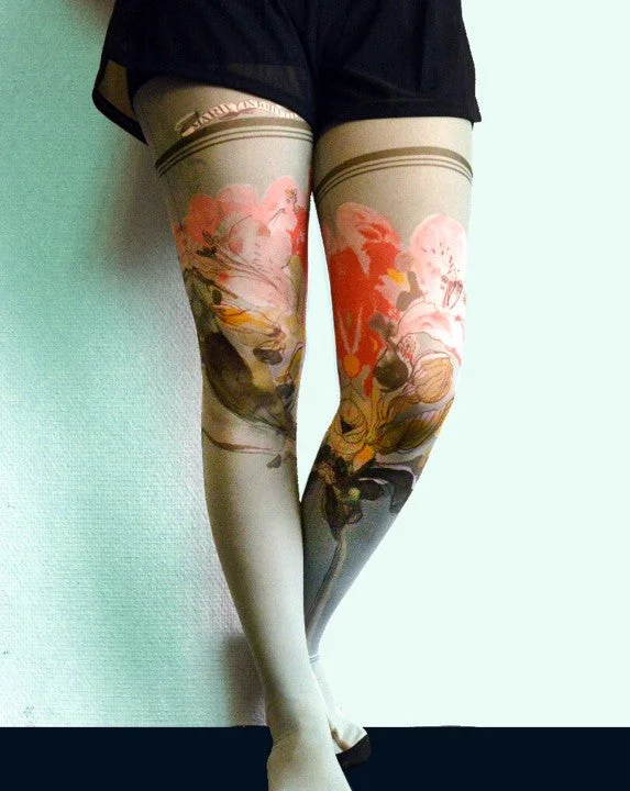 women tights with a seamless toe for extra comfortMarie Antoilette Clearance Floral Tights